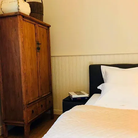 Bed & Breakfast Kirisavan Bed&breakfast *